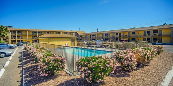 $397 / 400ft2 - in Las Vegas NV, Studio, Close to UNLV63859500630401121