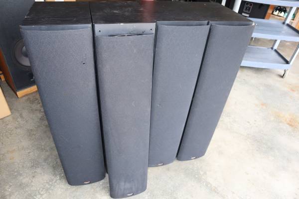 Altavoces Klipsch SP1, 2 pares, 275 dólares cada par - 250 (Tacoma)63471460288641124