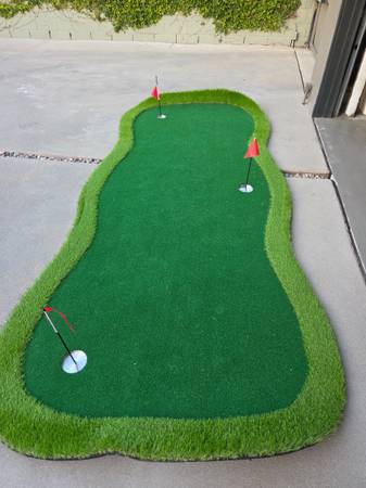 Putting Mat (Golf) 1