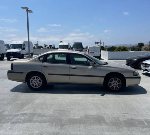 Chevrolet Impala (Funciona perfecto, ahorra gasolina) - $3,275 (Glendale o Rowland Heights)63615926604545124