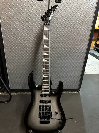 Jackson JS Series Dinky Arch Top JS34 DKA Electric Guitar Silver Burst 1