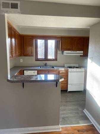 $1,525 / 2br - two bedroom apartment at Drexelbrook63171871410305123