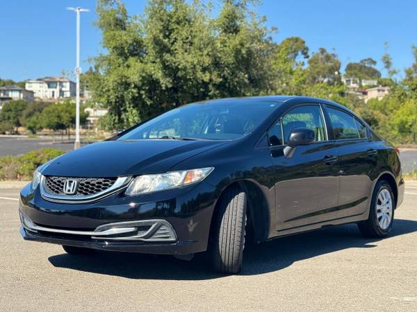 2013 Honda Civic LX Clean Title GAS SAVER Automatic BACKUP CAM corolla - $7,500 (Hayward)63654698408323120