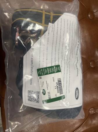 RANGE ROVER Load Space Retention Net 1