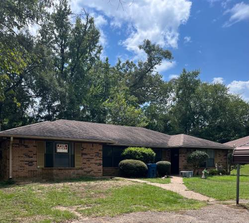 $950 / 2br - 1040ft2 - Duplex Big Sandy (106 Circle Drive, Big Sandy, TX)64037722540929120
