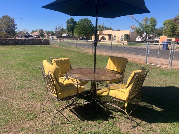 Wrought iron patio furniture 1