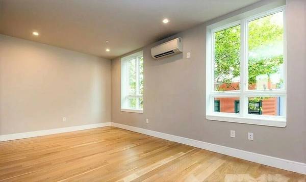 $3,900 / 2hab - ¡ENORME Y IMPRESIONANTE DE 2 HABITACIONES EN CLINTON HILL! ¡2 BALCONES + PATIO! (Brooklyn)63862609197953121