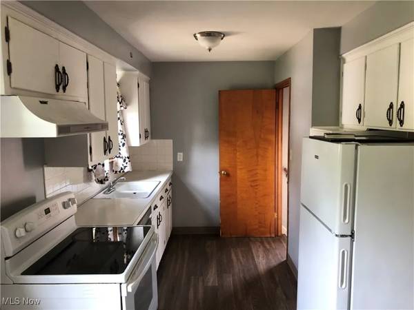 $2052.00 / 3br - 1170ft2 - Oakview Blvd63939132531714123
