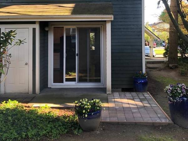 $2,888 / 3br - 1023ft2 - Mantenimiento profesional en el lugar, comedores, cocinas completas (área de Sandpoint en Seattle)63850641697923122