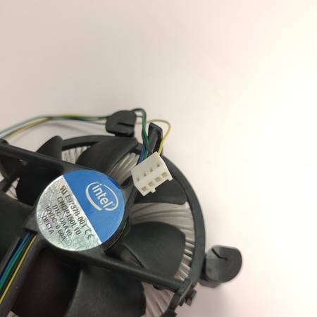 INTEL Socket 1155  heatsink and fan - $7 (Portland Oregon)63470990106753121