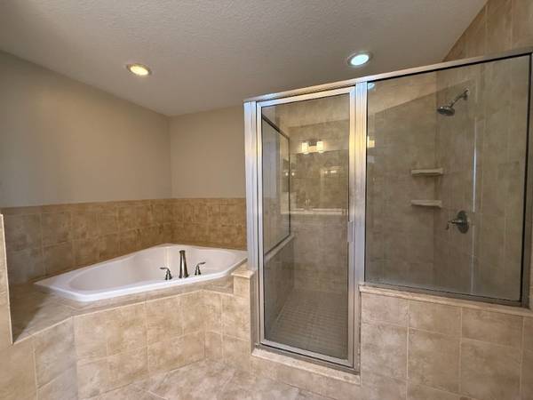 🏝️ Live Waterfront! Spacious 2BR Villas Near Apollo Beach 1