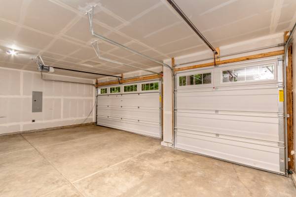 $1,099,999 / 5br - 3539ft2 - 5br - 3539 sf - Close to everything! New Luxury Home (Seattle)63611885589889123