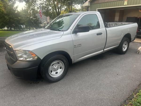 DODGE RAM 2017, REGULAR CAB LONG BED 2WD, GREAT WORK TRUCK - $11,500 (YORK,PA.)63435754217473123