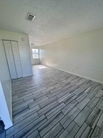 $1,250 / 2br - $1,250 TWO BETHROOM ONE BAD , COME TO SEE YOUR NEW APARMENT (LYNN HAVEN FL)63924681763714121