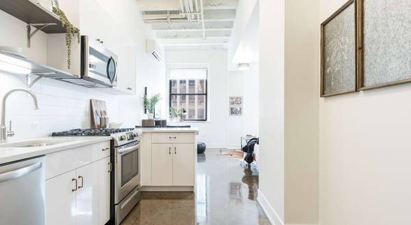 The Loop Studio in Warehouse Loft Style Building 1