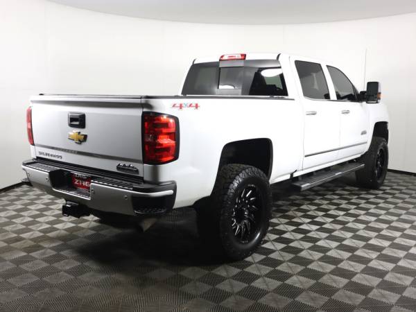 2017 Chevrolet Silverado 2500HD High Country - $35,595 (_Chevrolet_ _Silverado 2500HD_ _Truck_)63624449515777124