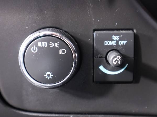2019 Chevrolet Express - Photo 10