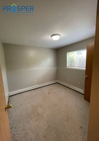 $1,700 / 4br - Apartamento de 4 dormitorios con televisor de 50'' en la sala de estar - Disponible junio de 2026 (Eau Claire, WI)63845960873475122
