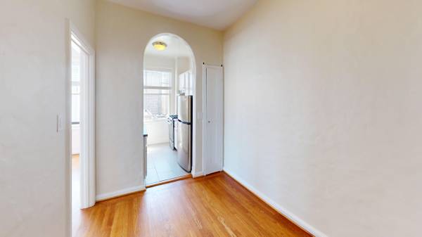 $3,045 / 698ft2 - STUDIO APT 845 CALIFORNIA LOWER NOB HILL READY TO RENT (lower nob hill)63946806373762124
