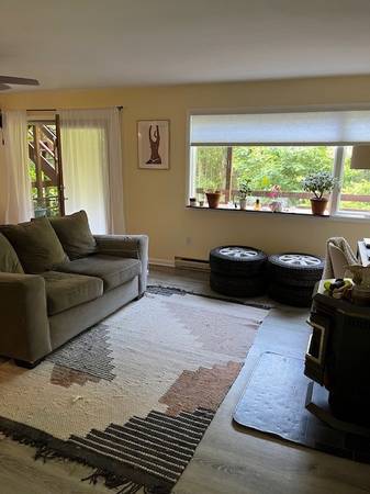 1BR - All pets allowed- 5 minutes to Cornell 1