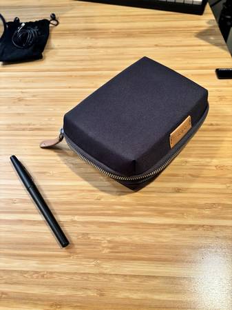 Bellroy Compact Tech Pouch 1