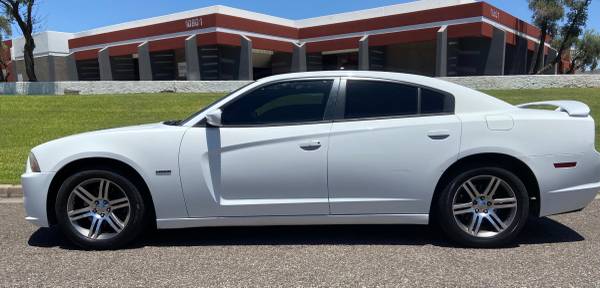 Dodge Charger Hemi ! 5.7 V8 - $8,600 (Phoenix)63612767560451121