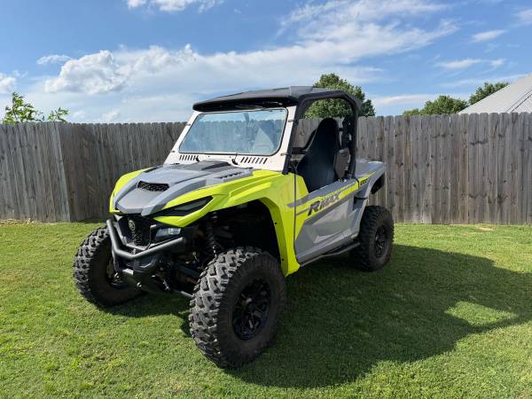 2022 yamaha  RMax wolverine 1