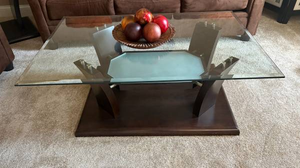Glass coffee table & End Table 1