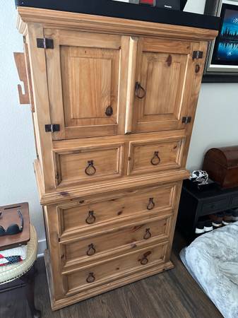 Small Armoire 1