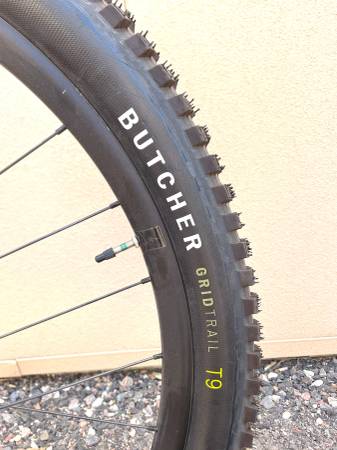 Specialized mountain bike - $7,100 (ENGLEWOOD)63443132748545123