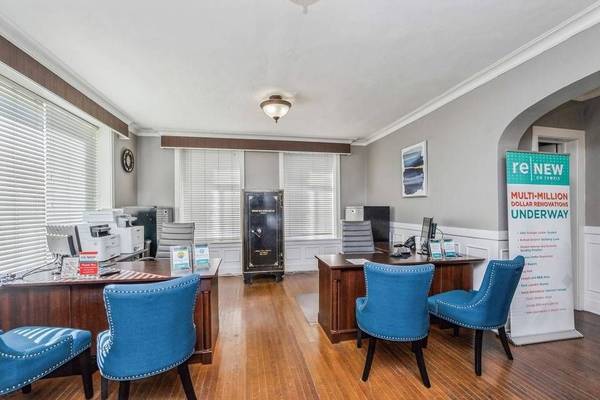 $1,495 / 2br - 925ft2 - 2 BR Apartamentos en alquiler @ Renew on Temple - Ofreciendo 1 mes gratis (Avenues)63674346590209122