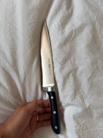 Chefs knife 1