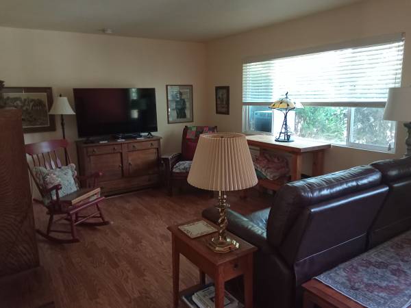 $2,200 / 1br - 668ft2 - Subarriendo casa amueblada de un dormitorio y un baño en zona tranquila (sebastopol)63836554525825121