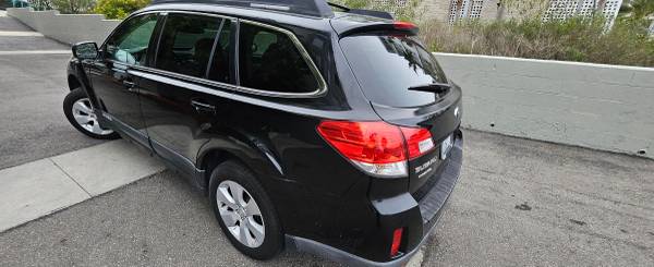 2012 Subaru outback, AWD, automatic, 129k.miles - $6,200 (West LA)63436936188547123