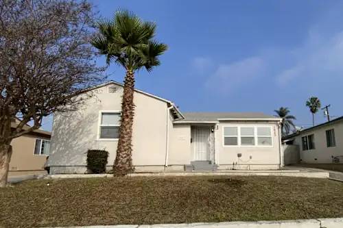 $1,600 / 3br - 1095ft2 - Patio privado y estacionamiento en entrada para vehículos63701054416387120