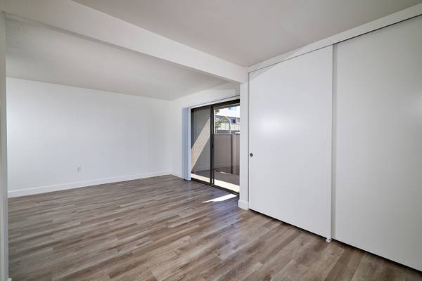 $2,235 / 480ft2 - Remarkable Value. Unbeatable Location. Studio Avail Now🚀🏡 (San Diego, La Jolla)64037223191555123
