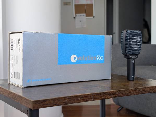 Sennheiser e906 1