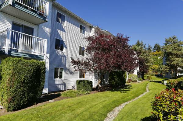 $1,701 / 1hab - 680ft2 - 🌴 Vida de Estilo Resort en Edmonds 🏡 Apta para Mascotas + Parque para Perros 🐾 (Edmonds)63808008314883123