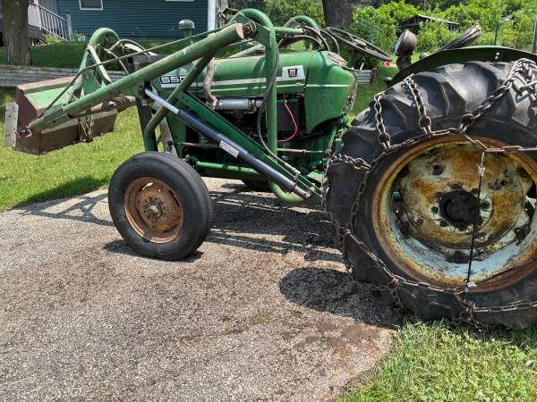 Oliver 550 Tractor 1