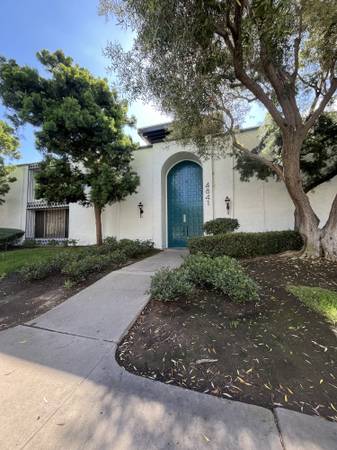 $2,300 / 2br - 720ft2 - MOVE IN READY! Half Off 1st Month's Rent (Normal Heights)63865931837057120