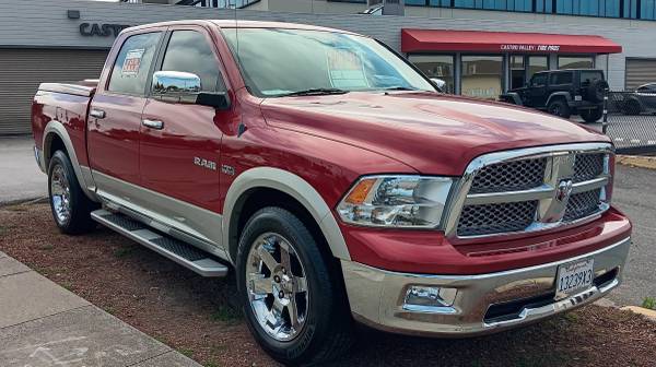 DODGE RAM 1500 LARAMIE MILLAS MUY BAJAS 58K TÍTULO LIMPIO CARFAX SMOG××××× - $25,000 (hayward / castro valley)63613887512963121