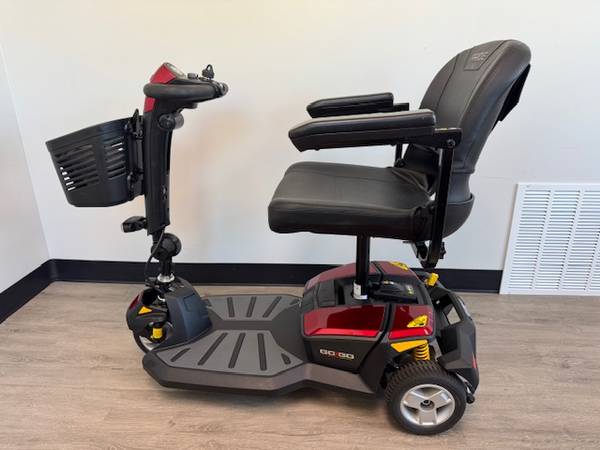 Pride GoGo LX Mobililty Scooter 1