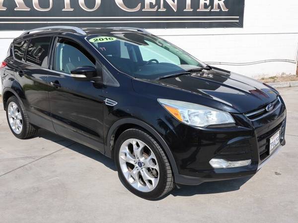 2016 FORD ESCAPE TITANIUM SPORT UTILITY 4D - $9,995 (- $995 Down oac* All Credit Accepted)63476691915907122