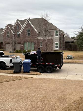DS services Hauling and Junk Removal 1