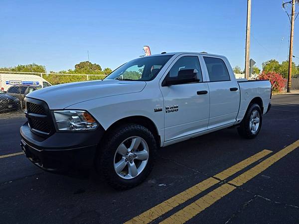 2015 Ram 1500 Crew Cab Express Pickup 4D 5 1/2 ft - $16991.00 (burlingame)63477537681537124
