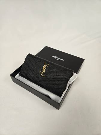t2 - YSL long wallet 1