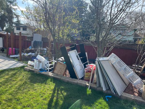 YARD-CONSTRUCTION-HOME-OFFICE-STORAGE♻️HAULING JUNK REMOVAL 1