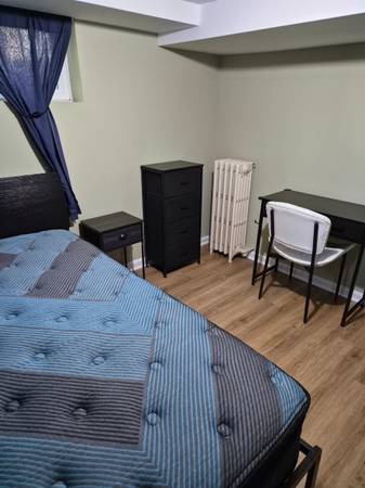 $780 Walk to the metro station. Fully furnished. Utilities included. (MD / DC / VA)64040026385409121