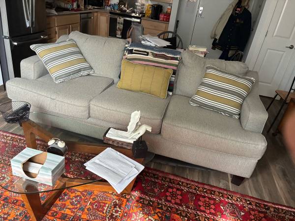 Free Sofa 1