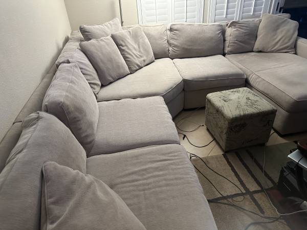5-piece Sectional Sofa with Right-Arm Facing Chaise - Cream/Off-White 1